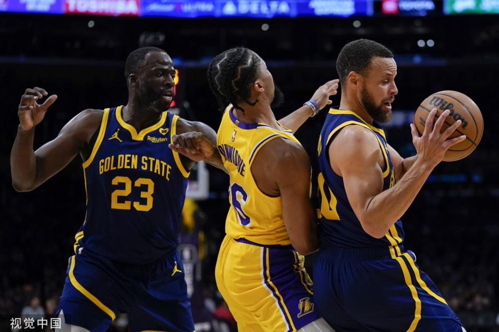 第二场赛前 第二场赛前